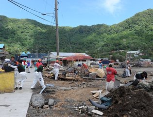 earthquake-tsunami-pago-pago-american-samoa-october-9-2009-the-villagers-of-6da027-1024